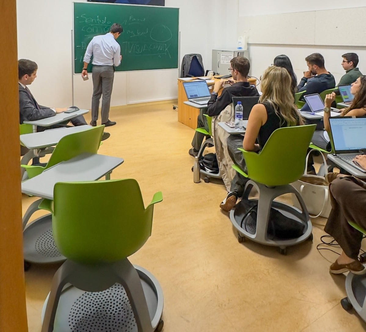 Imagen de WhatsApp 2025 10 14 a las 10.50.55 ea7e9563